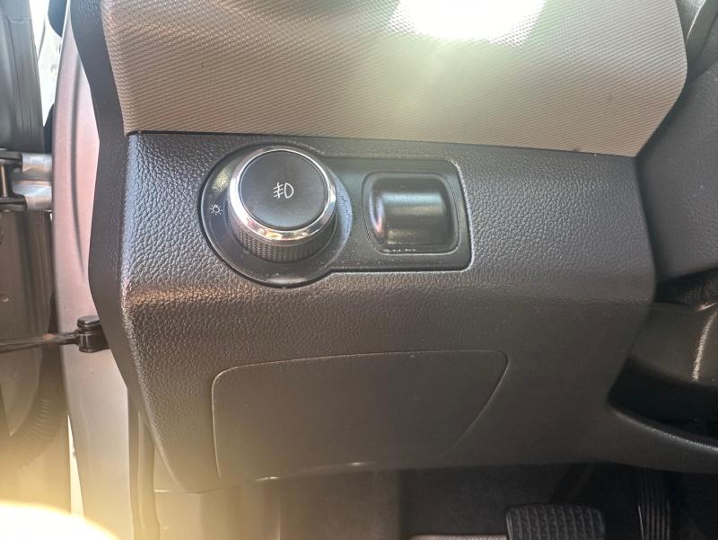 ɼ9