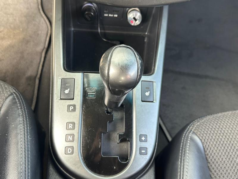 ɼ8