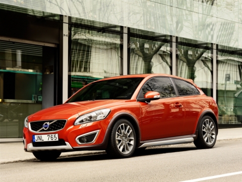 2009 ����ũǪ��Ʈ ���ͼ�, The New Volvo C30 ��¦ ����