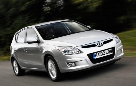 i30 �۷ι� �Ǹ� 50���� ����
