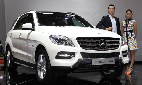�޸�������-���� �ڸ���, �����̾� SUV The new M-Class ���