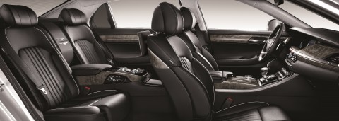 ���׽ý�, ��EQ900 2017������ ���