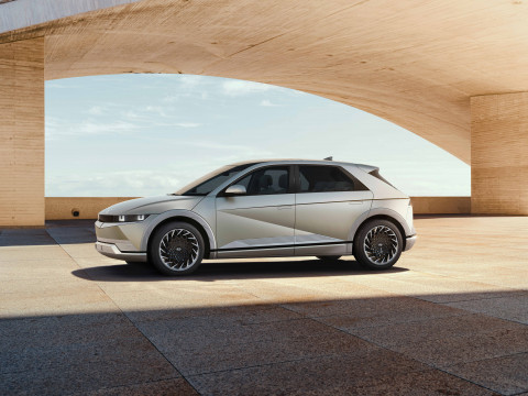 ������ ���̿��� 5, EV ���� ����Ʈ���� �������� SUV�� ����