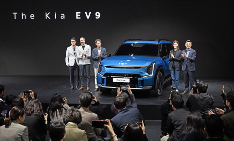 ���, 2023 ��������Ƽ��� ��The Kia EV9�� ���� ���� ���� ����