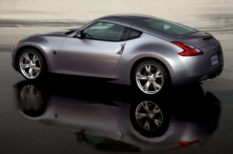 �ֻ� ������ ������ ��370Z��, 8�� ���� ��� Ȯ��