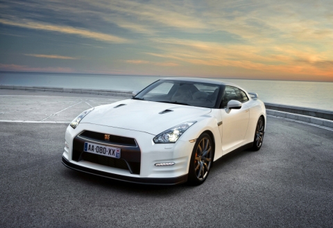 �ֻ�, 2012���� GT-R ���